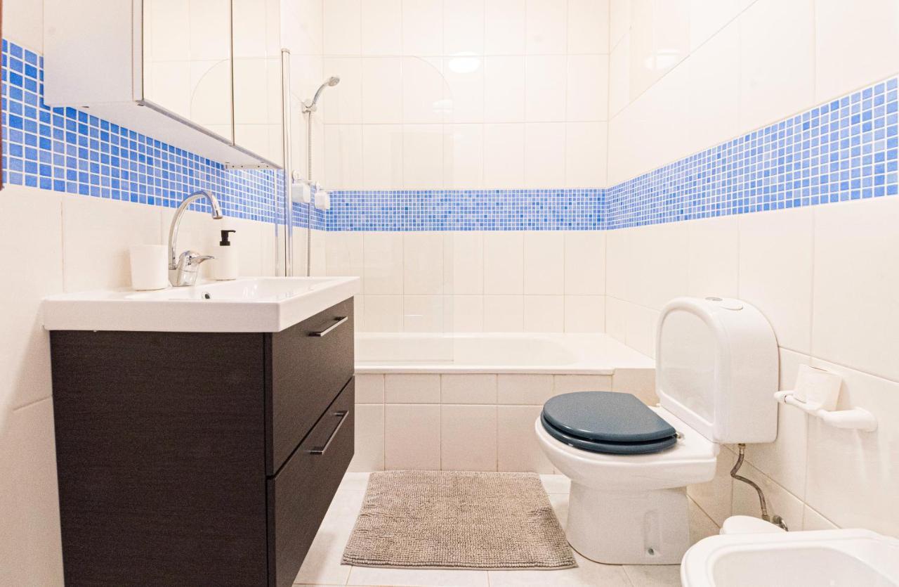Casa Andy - 2 Bed Room Apartment With Sea View Lagos Exterior photo